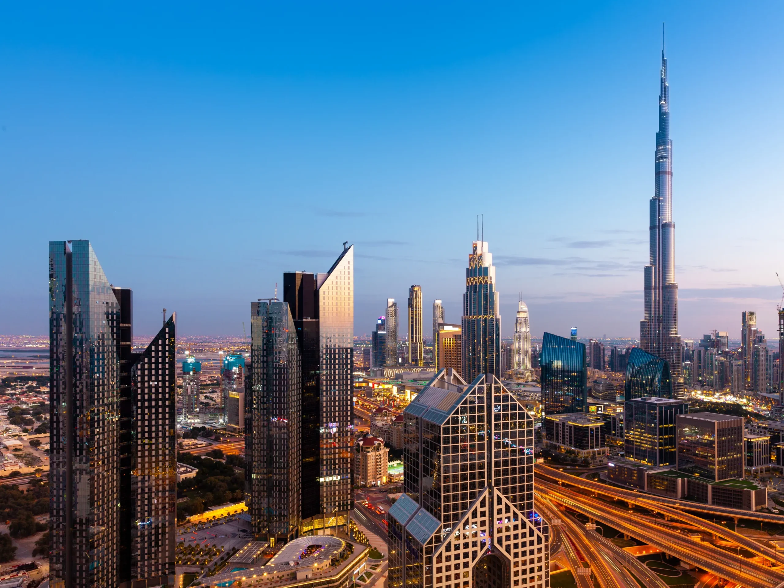Movers and Packers in Downtown Dubai 