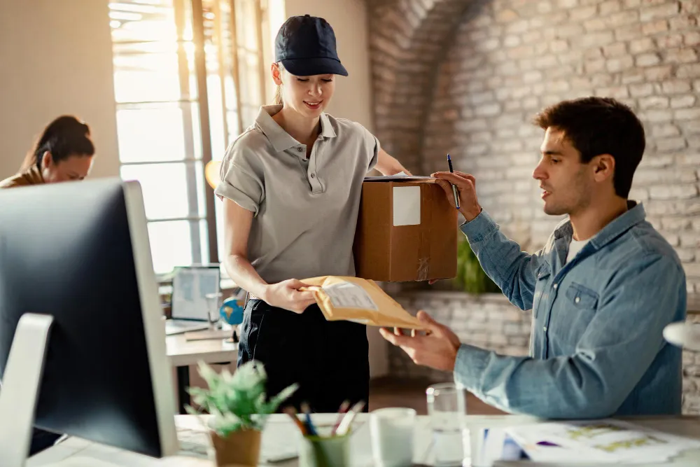 a prefessional moving IT Office equipment in Dubai