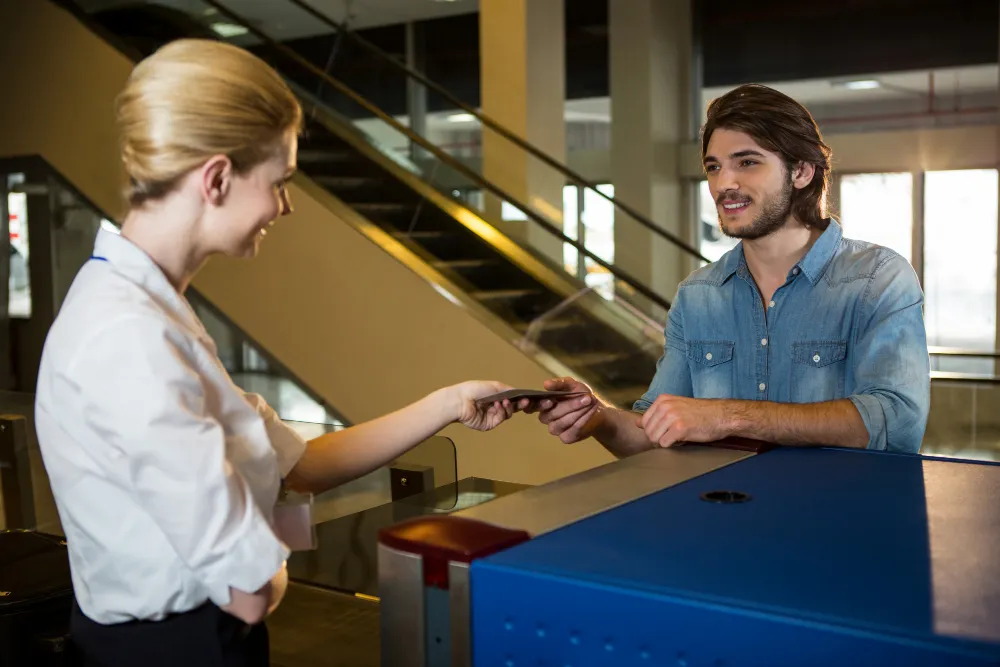 A lady paying for their bank move